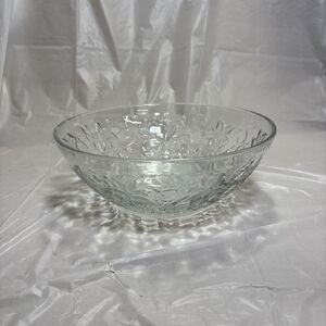 Princess House Poinsettia Fantasia 8.5" Pasta Bowl